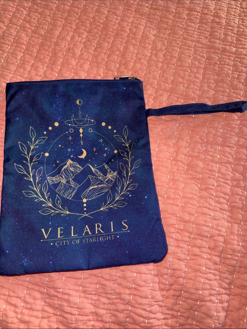 Velaris- City Of Starlight Book Sleeve W Velcro Pocket As Well As Zipper Pocket